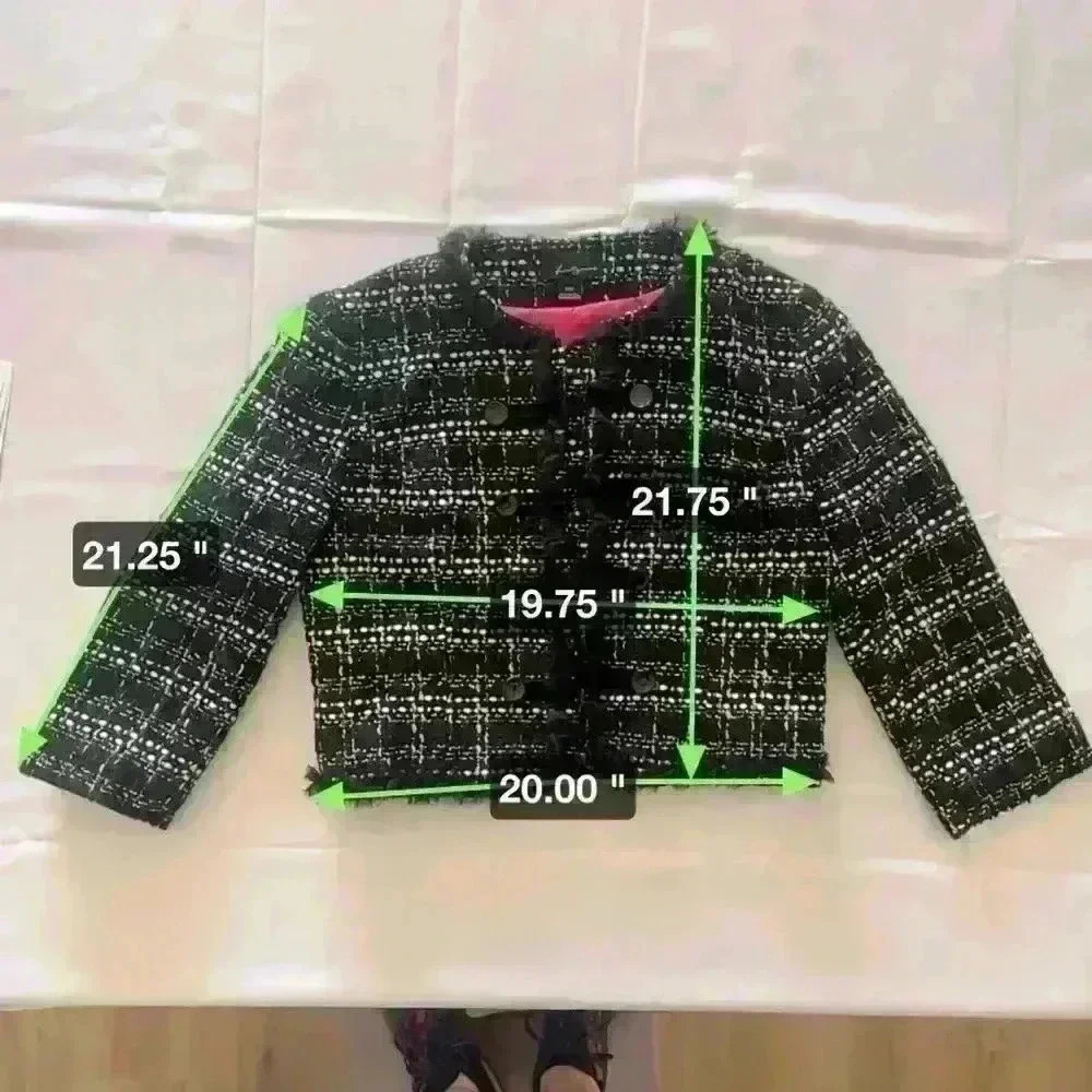 TWENTYONE Size Medium Cute Coco Channel look. Crop Jacket - Picture 10 of 10